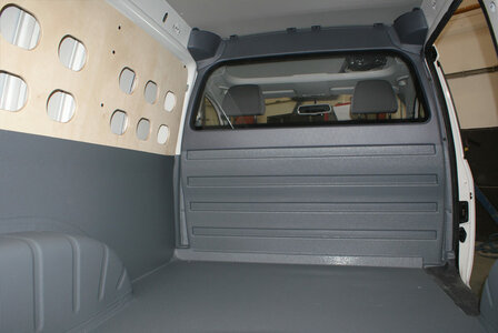 Turbo Liner behandeling half hoog met sleufgaten wanden - Volkswagen Crafter L3H3 enkele cabine / enkel lucht achter