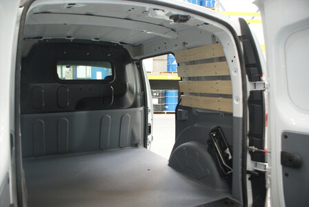 Turbo Liner behandeling half hoog met lat-om-lat - Fiat Doblo L1H1 enkele cabine / enkel lucht voor