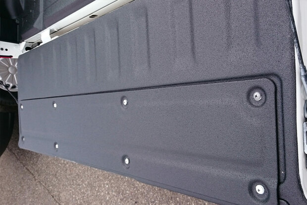 Turbo Liner behandeling laadbak en klep - Nissan Navara Dubbele Cabine Extra Short Bed (05-16)